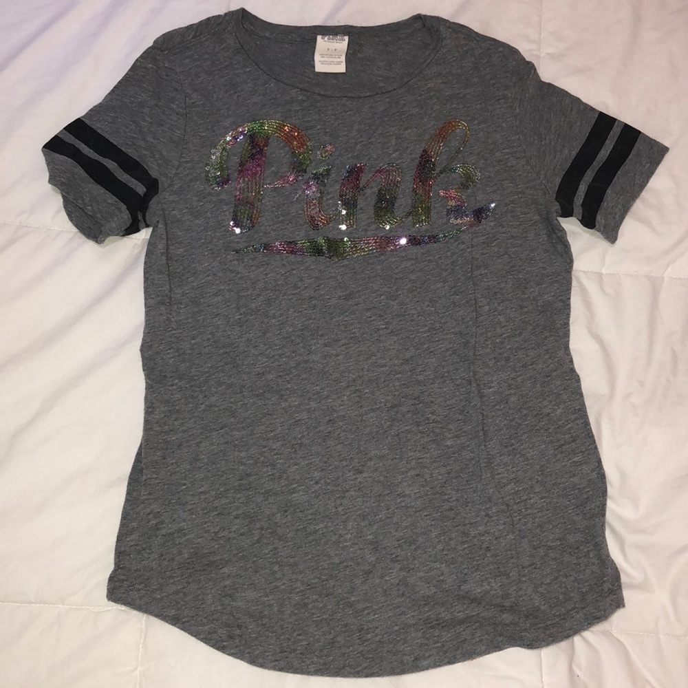 Victoria’s Secret (PINK) tee